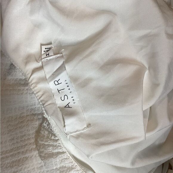 ASTR the label White snickered maxi dress  Size‎ Medium - Picture 10 of 14